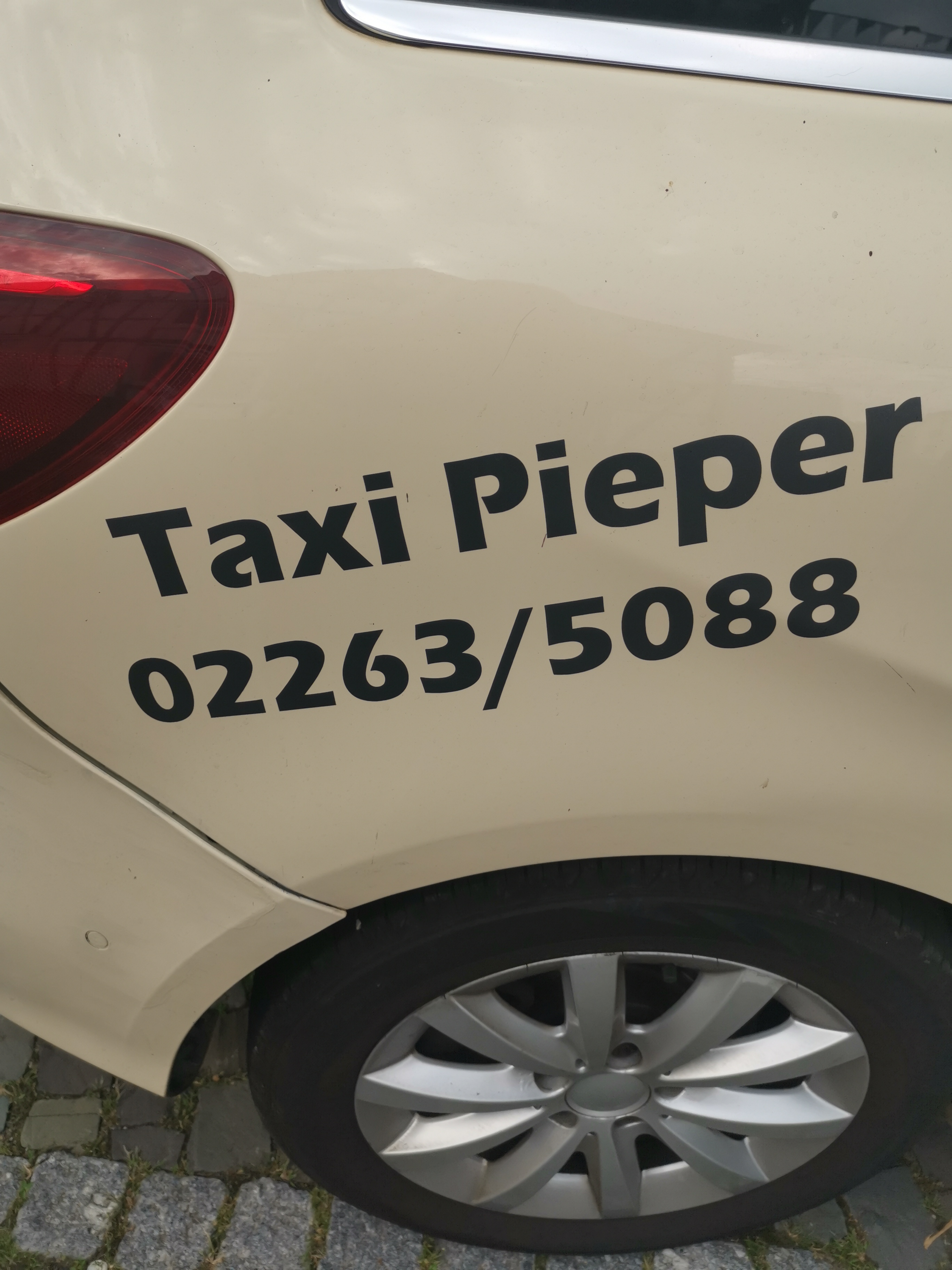 Bild 1 Taxi Pieper GmbH u. Co. KG in Engelskirchen