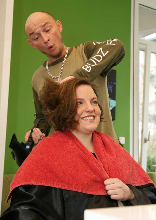 Fotoshooting für &quot;Bild der Frau&quot; 2008 - Mach&apos;Schnitt bei BUDZ FRISEURE