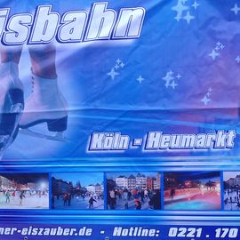 Kölner Eiszauber auf dem Heumarkt in der Kölner Altstadt