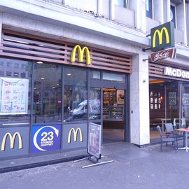 Mc Donalds Barbabrossa Platz - Köln