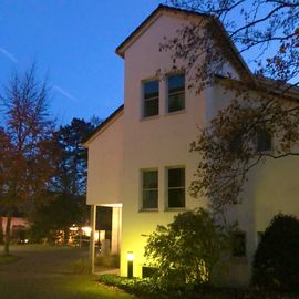 Rhein Klinik Bad Honnef - Tagesklinik am Abend 