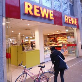 REWE Markt - Hohenstaufenring 29-37- Köln