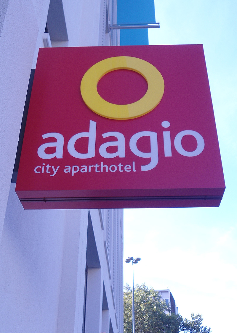 Adagio Hotel - Köln