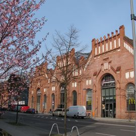 Hallen am Borsigturm in Berlin-Tegel, Südseite im Frühling 2014.:)