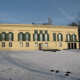 Schloss Glienicke, Südwestseite im Januar 2014.:)