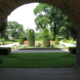 Schlossgarten an der Havel dort.