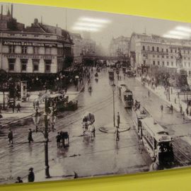 Historisches Foto vom Alexanderplatz bei Reichelt im ALEXA.