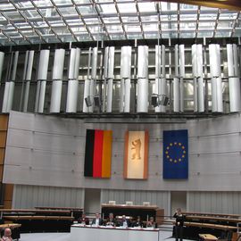 Der Plenarsaal im AGH Berlin. Dort tagt das Parlament.