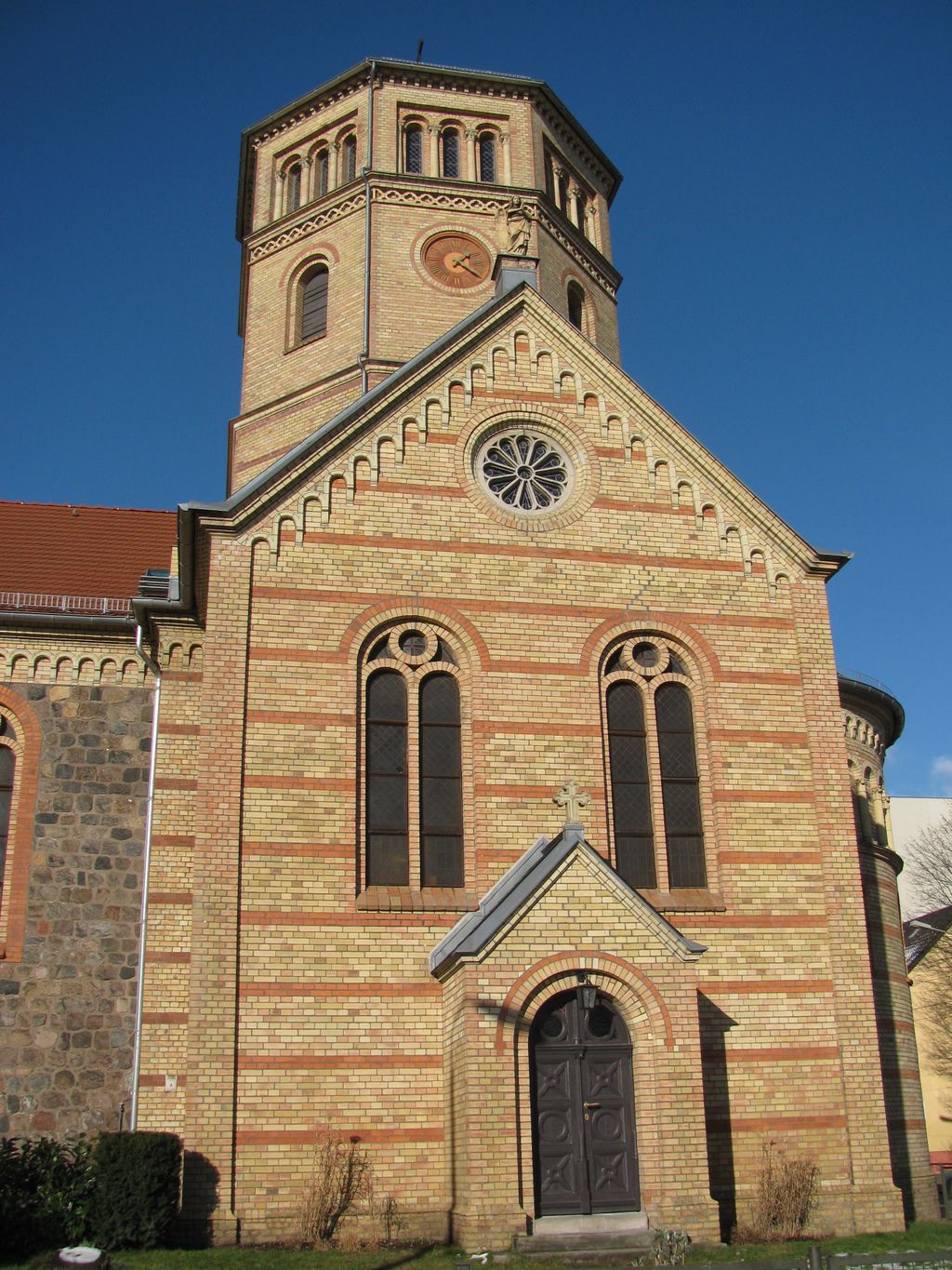Nutzerfoto 8 Ev. Kirchengemeinde Pankow Niederschönhausen Gemeindebüro