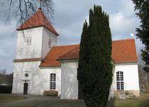 Bild zu Dorfkirche Alt-Staaken