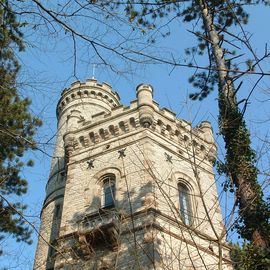 Der Bismarckturm von 1882, ein Ausflugsziel im Göttinger Hainberg