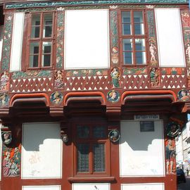 Das gotische Fachwerkhaus &quot;Junkernschänke&quot; von 1451 in der Barfüßer Str. 5, der Erker
