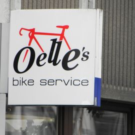 Oelle&apos;s bike Service (Fahrrad) in der Jüdenstr. 4, Außenwerbeschild