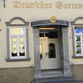 Eden Hotel (ehemals Deutscher Garten) in der Reinhäuser Landstr. 22 a, Eingang