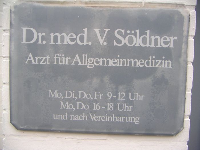 Dr. Söldner