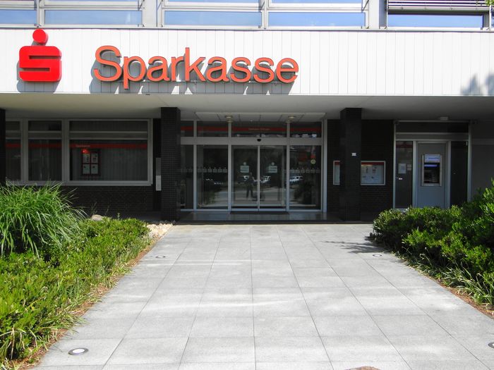 Sparkasse Göttingen - Filiale Godehardstr. 26 A, Eingangsbereich