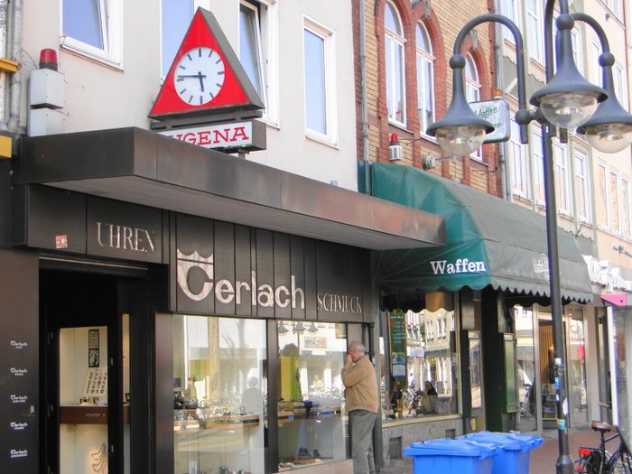 Juwelier- und Uhrmachermeister Gerlach (alteingesessenes Göttinger Fachgeschäft) in der Groner Str. 10