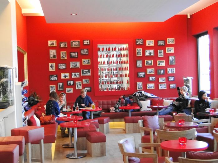 Vapiano - Lounge-Bereich