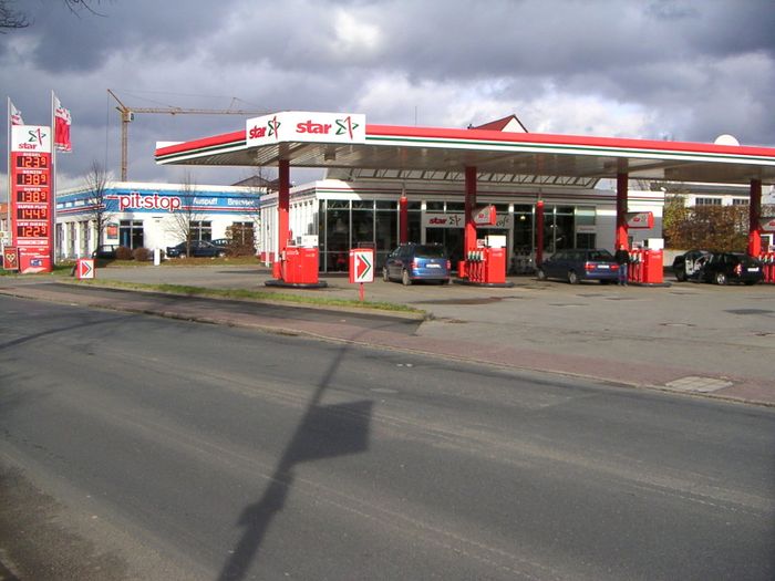 Nutzerbilder star Tankstelle