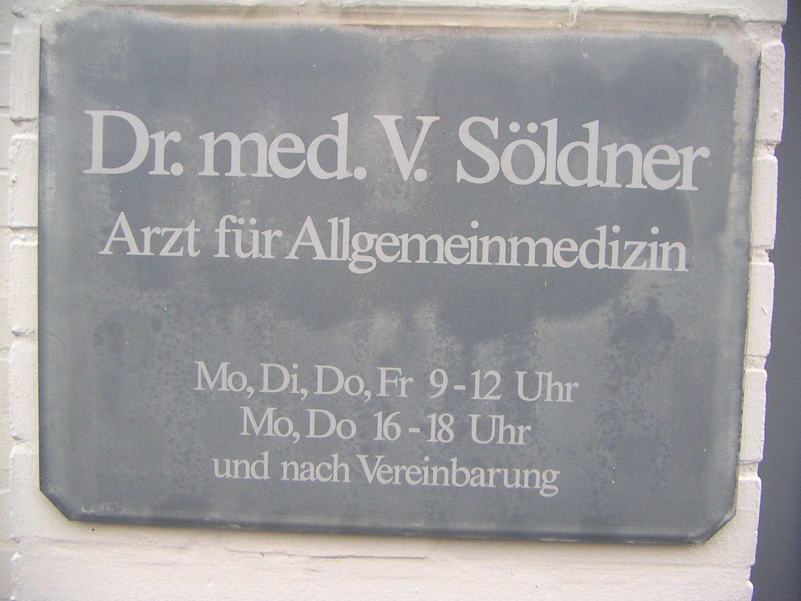 Dr. Söldner