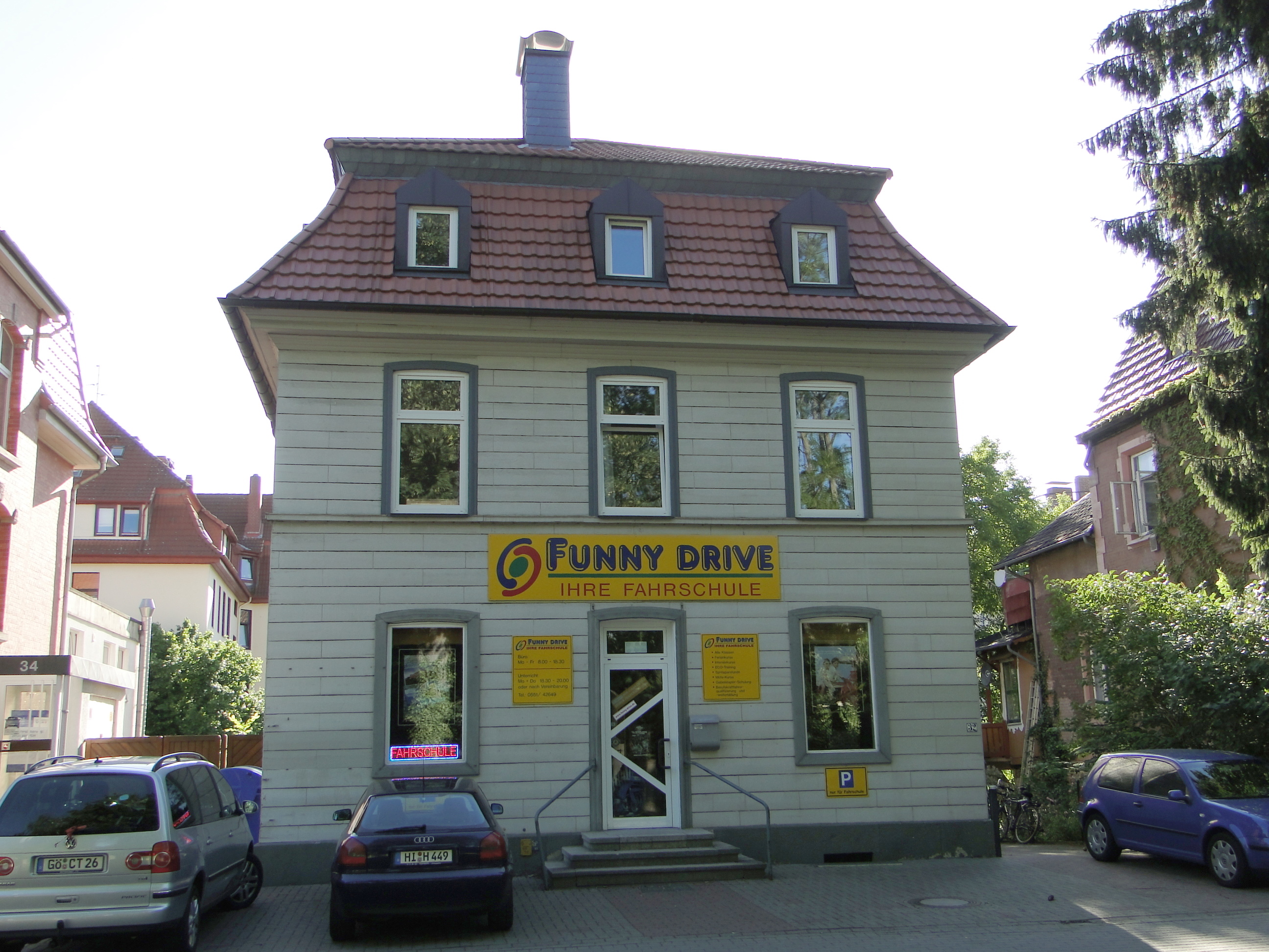 Fahrschule Funny Drive GmbH in der Reinhäuser Landstr. 32