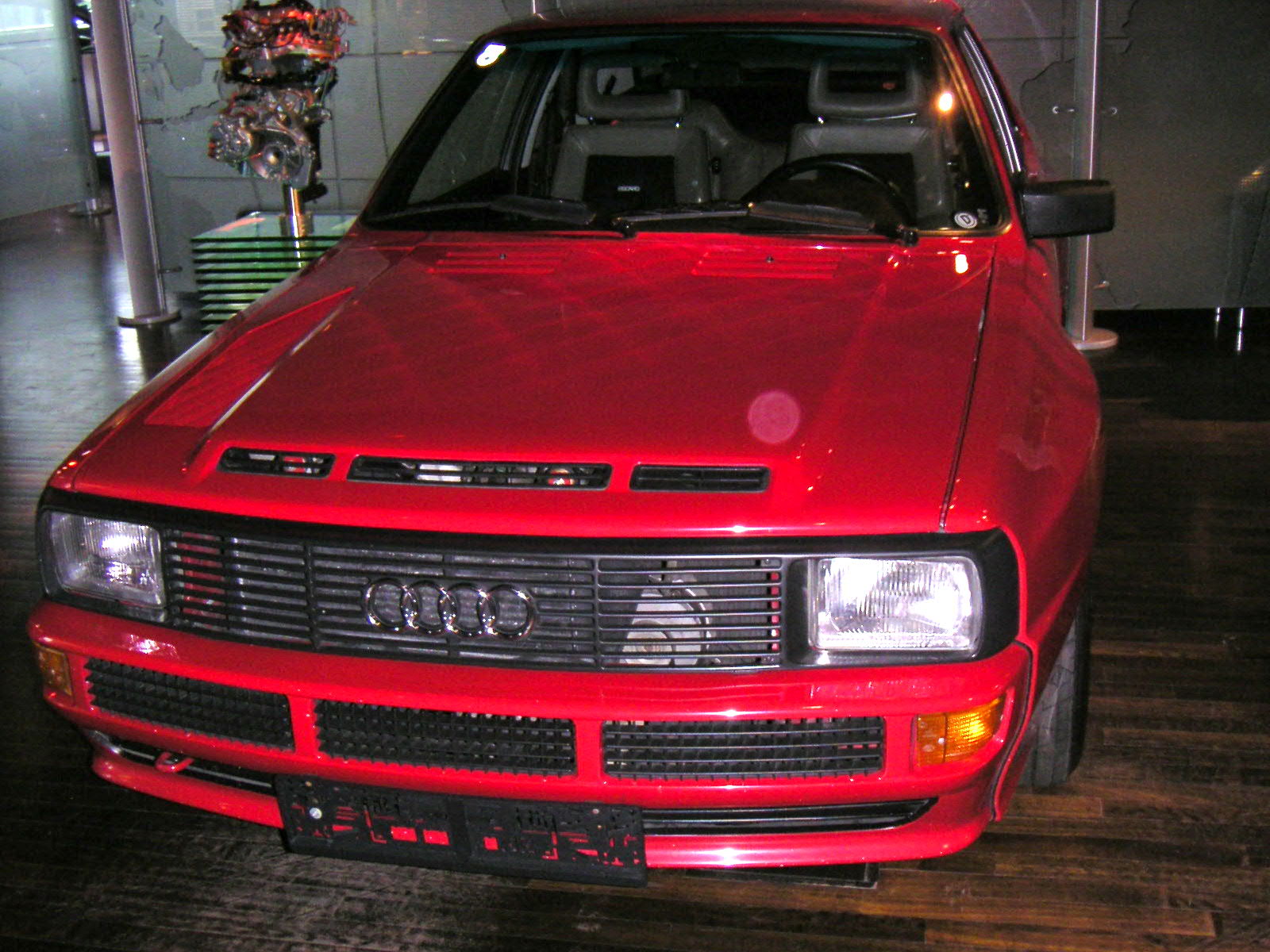 Audi Quattro in der Autostadt Wolfsburg, Stadtbrücke