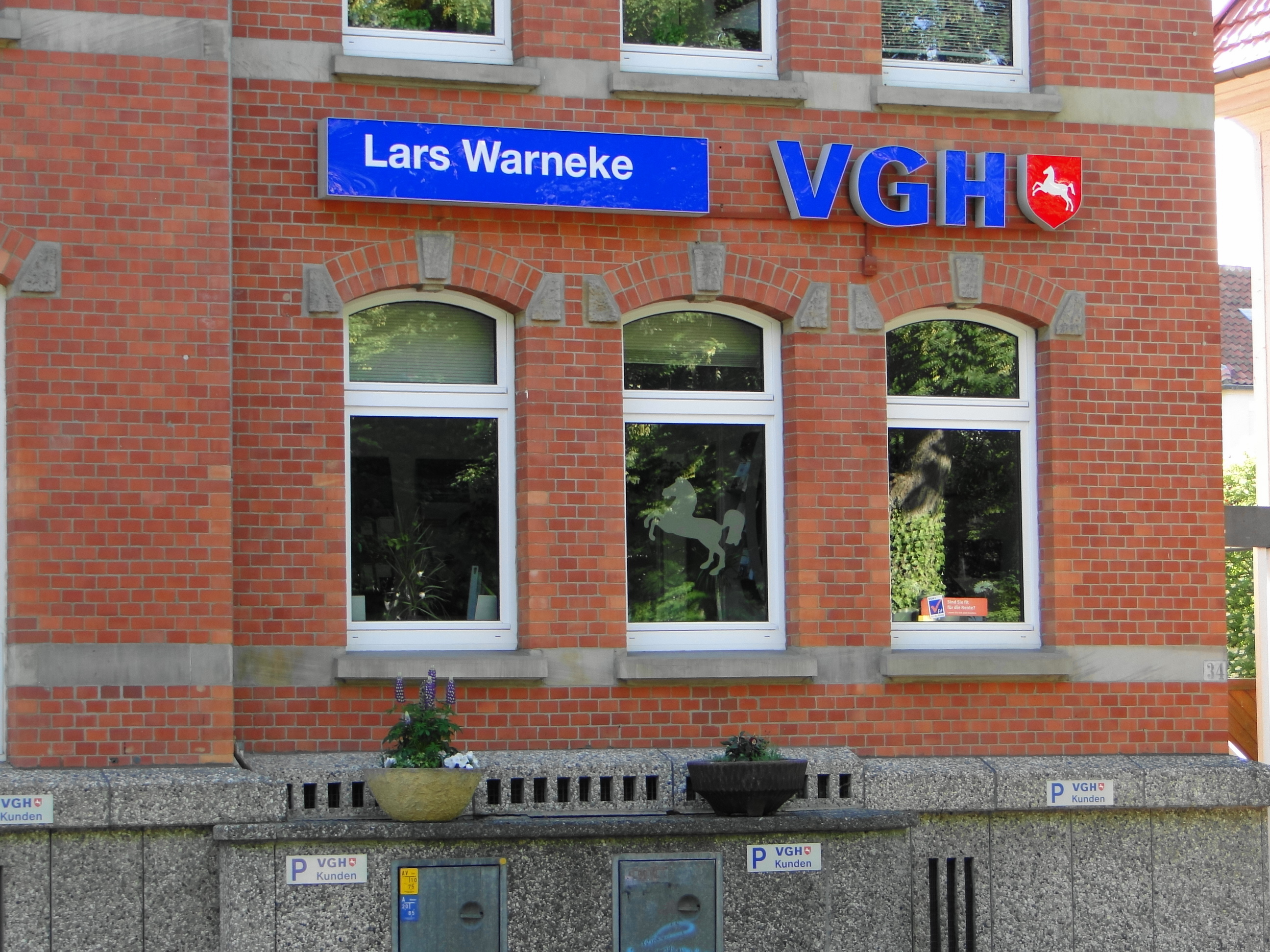 VGH Versicherungsbüro Lars Warneke in der Reinhäuser Landstr. 34