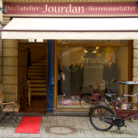 Jourdan Herrenmode, Wagemannstraße 13
65183 Wiesbaden