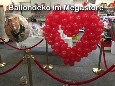 Ausstellung für besondere Ballondekorationen / Ballondeko.