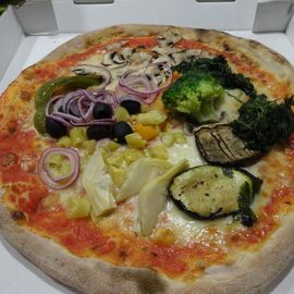 Trattoria Italia, Jena, vegetarische Pizza