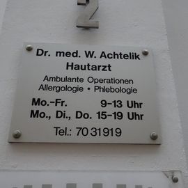 Dr. Achtelik, Hautarzt, Lübeck