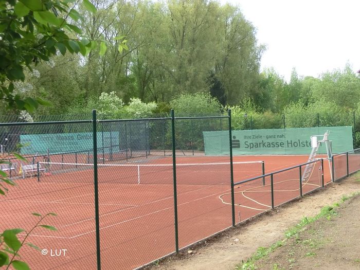 Schwartauer Tennisverein, Plätze