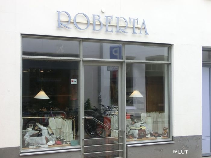 Roberta, italienische Schuhmode, Hüxstraße in Lübeck