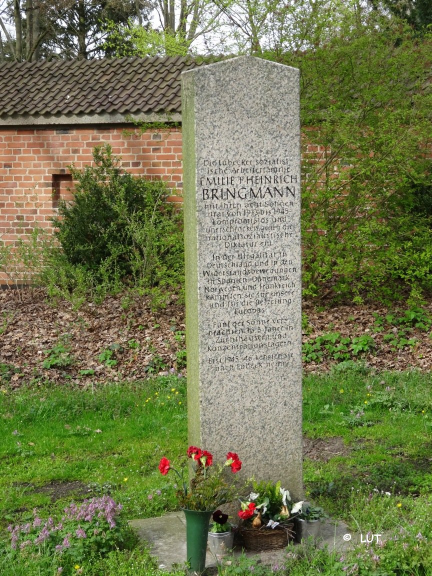 Vorwerker Friedhof, Lübeck, Gedenkstätte Fam.Bringmann