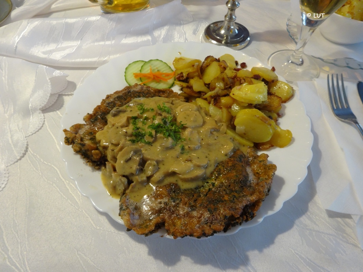 Restaurant Sonneneck, Zierow, Kräuterschnitzel