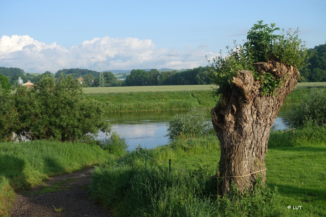 Campingparadies Sonnenwiese, Vlotho, direkt an der Weser gelegen