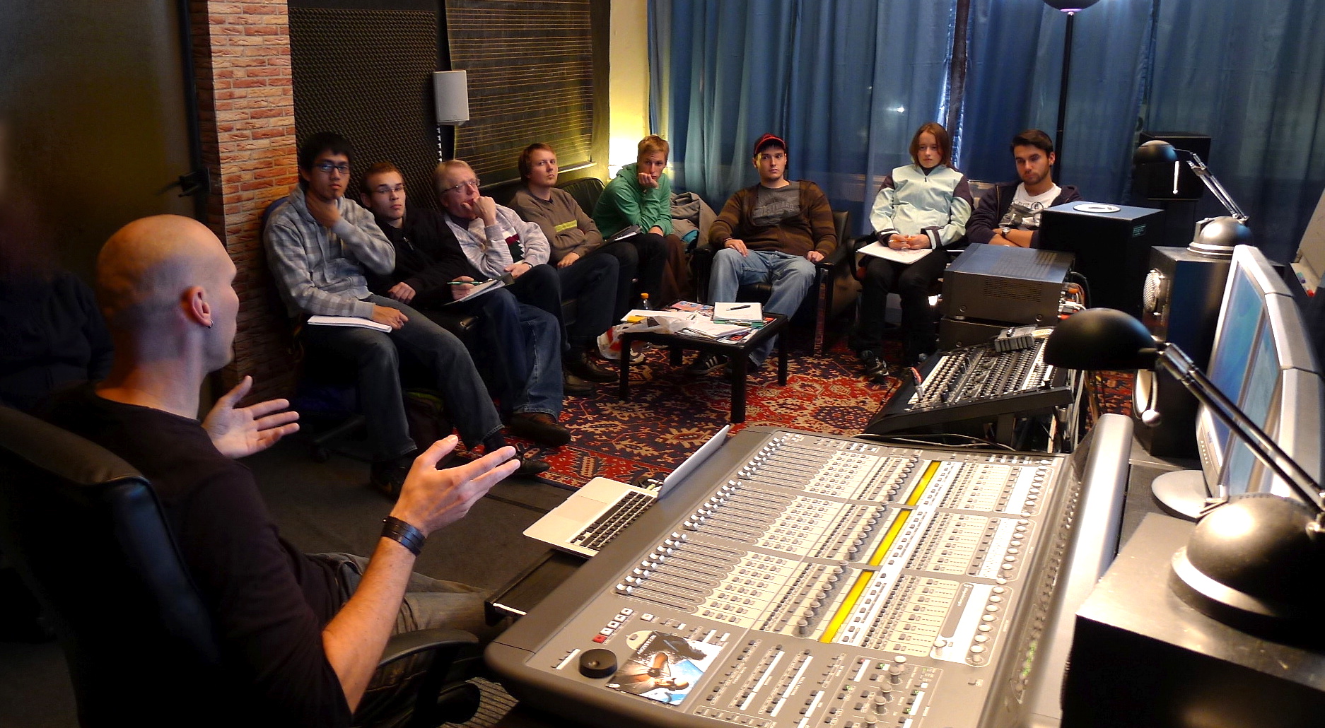 Bild 8 SONIC-AudioSchool - Tontechniker Ausbildung im Tonstudio in Chemnitz