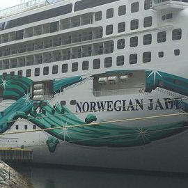 Norwegian Jade in Hamburg