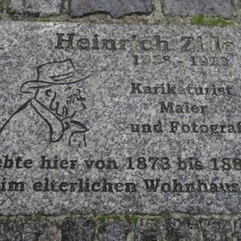 Graffiti und Gedenktafel für Heinrich Zille Berlin - Lichtenberg in Berlin