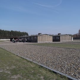 Barake 38 und 39 des ehemaligen kleinen Lagers in denen Jüdische Gefangene untergebracht waren