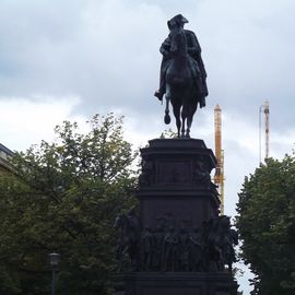 Reiterstandbild von König Friedrich II. v. Preußen in Berlin