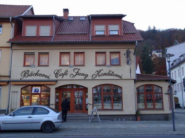 Bäckerei und Konditorei, Café Jung
