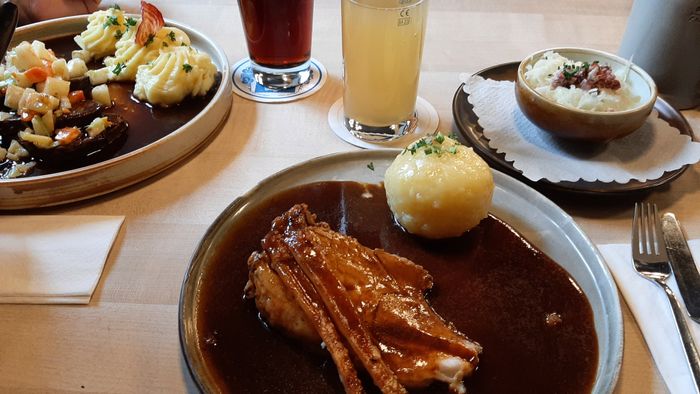 Schweinsbraten - Mittagstisch