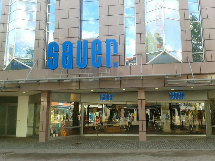 Sauer Modehandels GmbH
