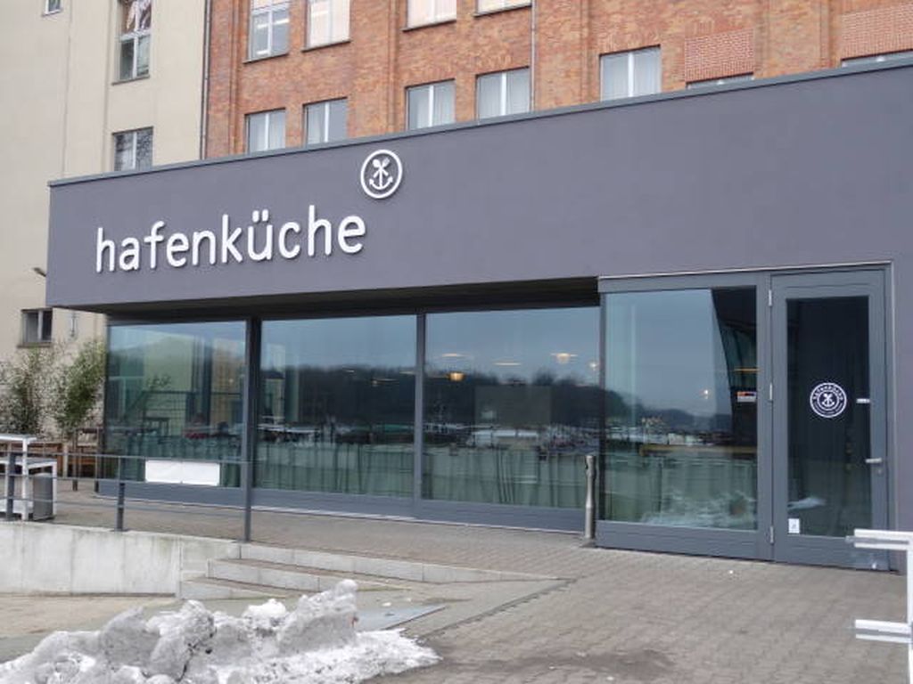 Nutzerfoto 2 Hafenküche - Restaurant Cafe Kantina - Hafen und Hof Service UG