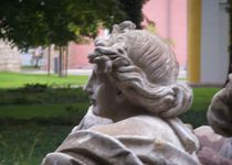 Bild zu Brunnen im Park des Juliusspitals