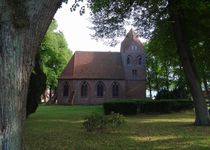 Bild zu Dorfkirche Dorf Mecklenburg