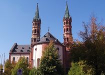 Bild zu Kiliansdom / Würzburger Dom (Domkirche St. Kilian)