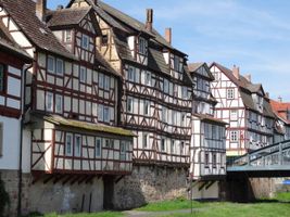 Bild zu Historische Schleusenanlage und Wehr in der Fulda