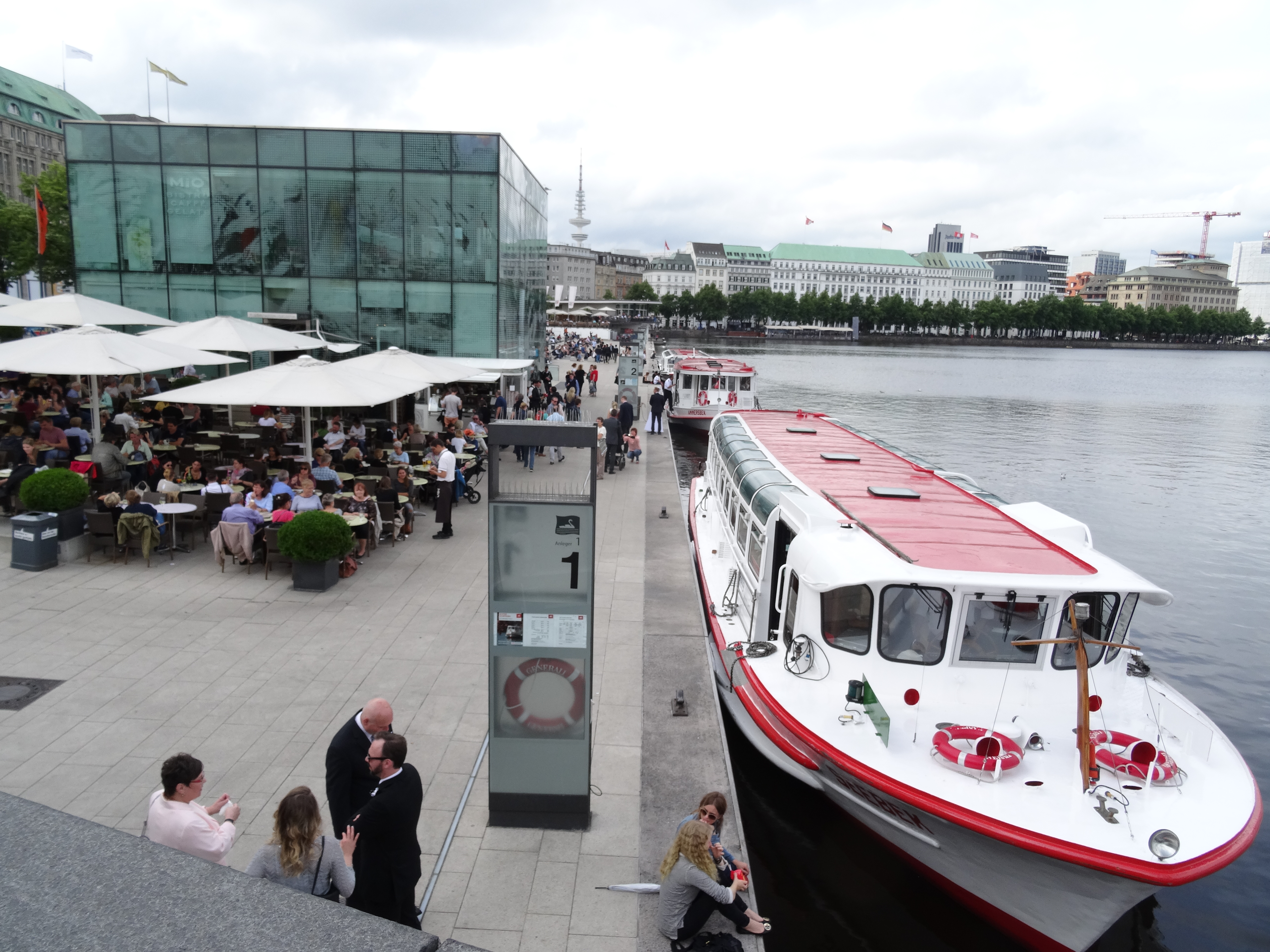 Anleger Alsterterrassen an der Binnenalster